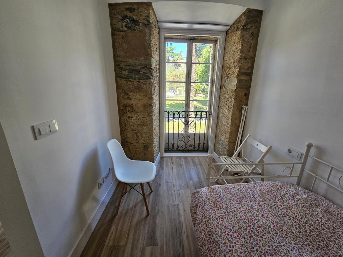 Apartamentos En El Centro - Plaza De Amboage - Wifi Феррол Экстерьер фото