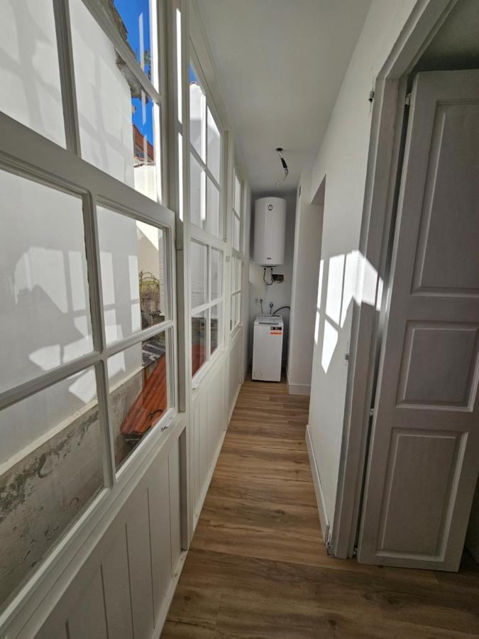 Apartamentos En El Centro - Plaza De Amboage - Wifi Феррол Экстерьер фото