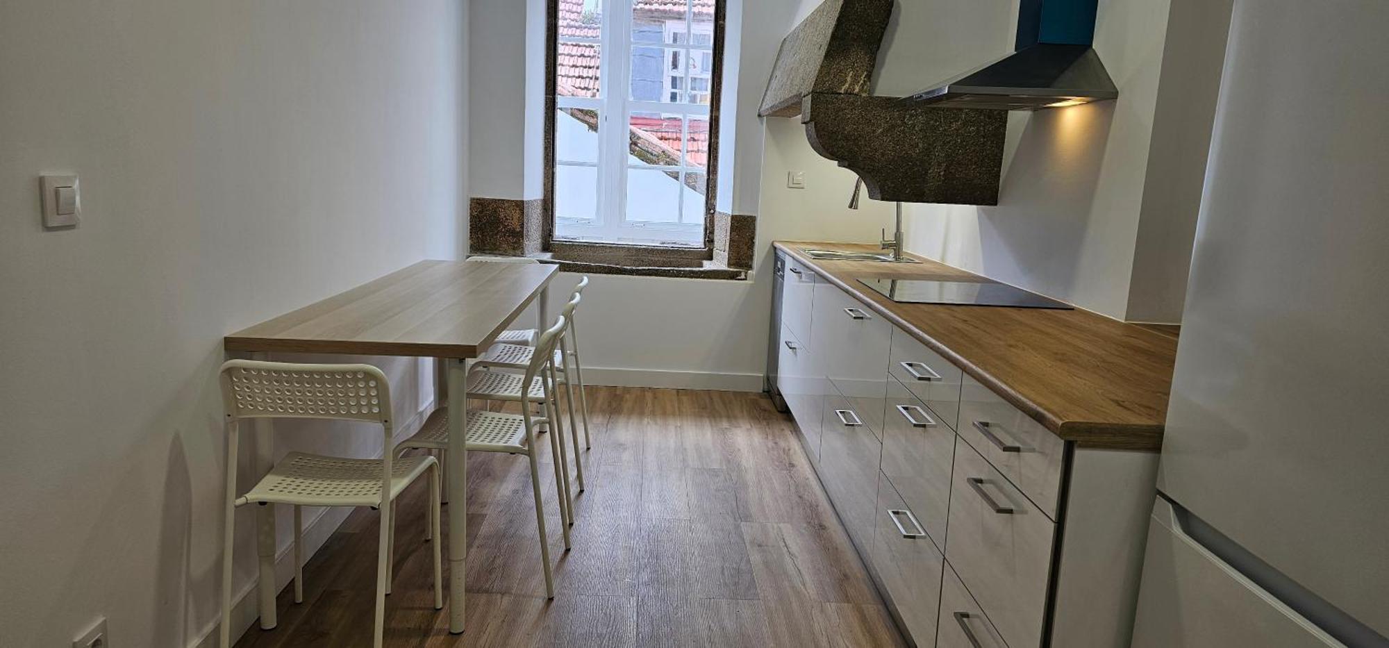 Apartamentos En El Centro - Plaza De Amboage - Wifi Феррол Экстерьер фото